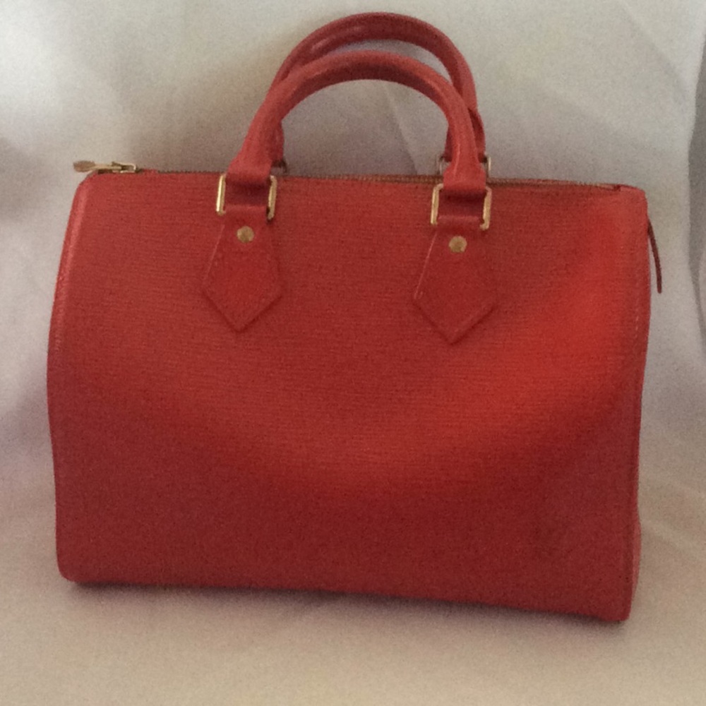 EPI Speedy red purse LV